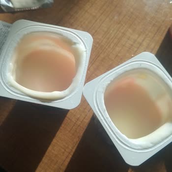 Çocuk Yoğurdunda Küf Ve Kötü Koku Şoku