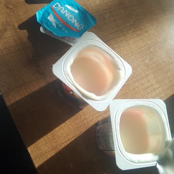 Çocuk Yoğurdunda Küf Ve Kötü Koku Şoku