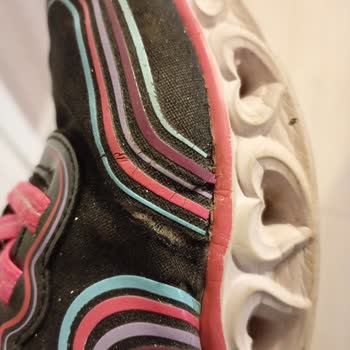 Boyner'den Alınan Skechers Ayakkabının 6 Ayda Yırtılması Ve İade Reddi Mağduriyeti