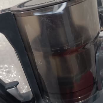 Karaca Vantuz Dik Süpürge Boru Yırtılması