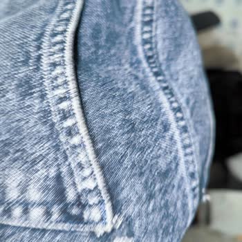 Kısa Sürede Parçalanan Pantolon Hayal Kırıklığı Yarattı