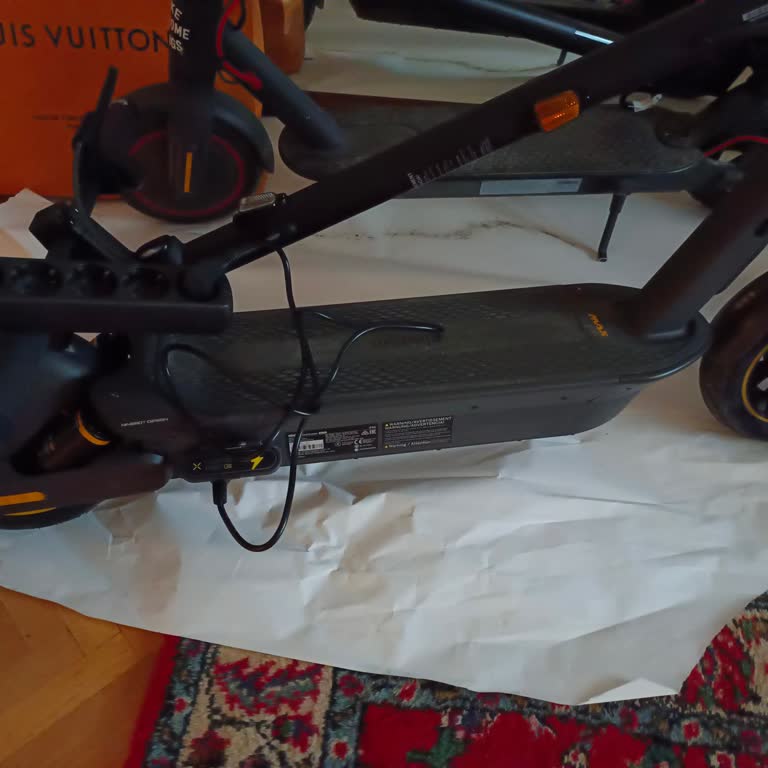 Ninebot Max G2 Batarya Menzili Beklentinin Çok Altında