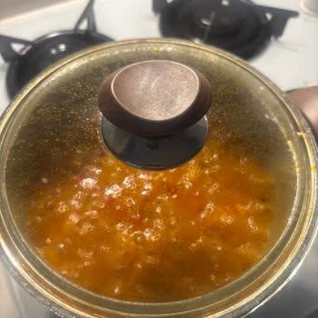 Hazır Fasulye Sert Çıktı, Hasta Halimle Uğraştırdı