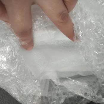 Sürat Kargo'nun Dikkatsizliği Nedeniyle Kırık Ürün Teslimatı Ve Zararın Karşılanmaması