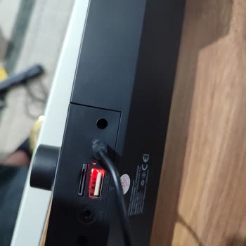 Satın Aldığım Soundbar İlk Kullanımda Arızalandı, Mağduriyetimin Giderilmesini Talep Ediyorum