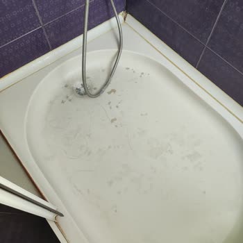 Kötü Koku, Eski Eşyalar Ve Güvensiz Konaklama: Hayal Kırıklığı Yaratan Otel Deneyimi