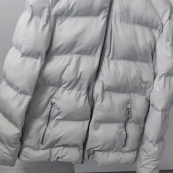 Pierre Cardin Montlarda Elyaf Toplanması Ve Müşteri Hizmetlerinde Hayal Kırıklığı