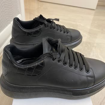 Aldığım Ayakkabıda Sürekli Deforme Sorunu Ve Mağaza İlgisizliği