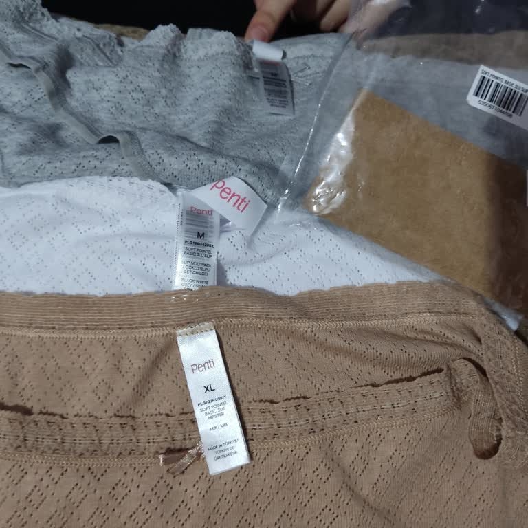 Aldığım İç Çamaşırı Paketi Yanlış Beden Çıktı Mağazada Çözüm Bulamıyorum