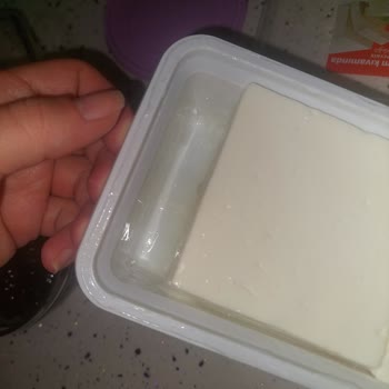 Ekici Peynirin Kıvamı Ve Güvenliği Endişelendiriyor