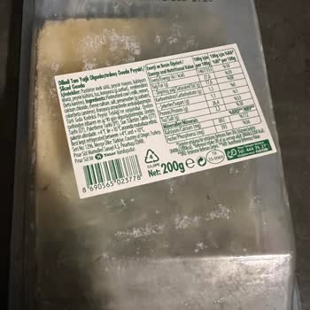 Tarihi Geçmemiş Kapalı Gouda Peynirde Küf Sorunu