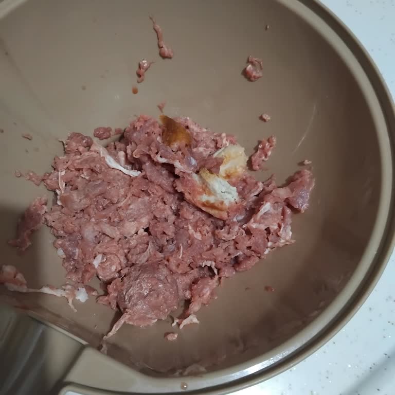 Yeni Alınan Kıyma Makinesi Et Çekmiyor Ve Motoru Yanık Koktu