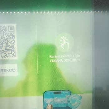 ATMde Sıkışan Parama Acil Çözüm Bekliyorum