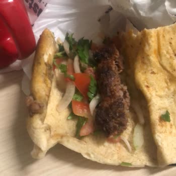 Siparişin Geç Gelmesi Ve Dürümde Et Eksikliği