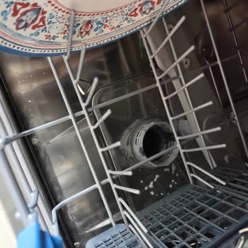 Beko BM 4144 Bulaşık Makinesinde Sürekli Köpük Ve Parlatıcı Sorunu