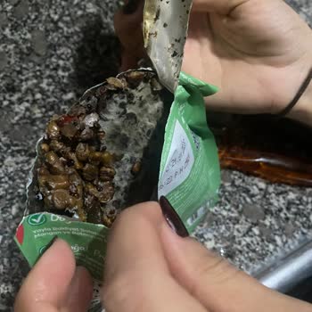 Yayla Bakliyat Son Kullanma Tarihi Geçmemiş Üründe Küf Ve Bozulma Şoku