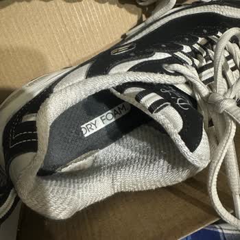 Skechers Ayakkabıda Erken Açılma Ve Yırtık, Değişim Talebi Reddedildi