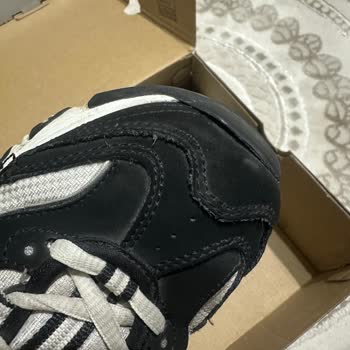 Skechers Ayakkabıda Erken Açılma Ve Yırtık, Değişim Talebi Reddedildi