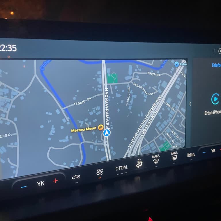 Ford Focus Android Ekranında Sürekli GPS Ve Car Play Sorunu