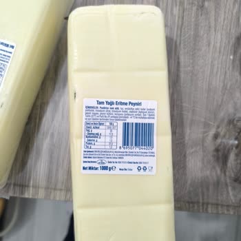 BİM'den Aldığım Kaşar Peynirler Son Kullanma Tarihi Geçmemesine Rağmen Küflü Çıktı Ve İade Alınmadı