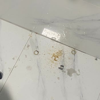 DemirDöküm Servisi Hem Sorunu Çözmedi Hem De Ekstra Ücret Aldı