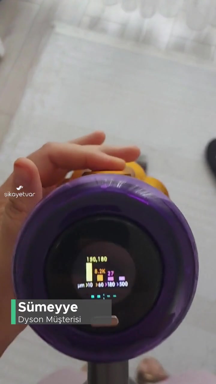Dyson V12 Süpürge Kendi Kendine Kapanıyor! videonun kapak resmi