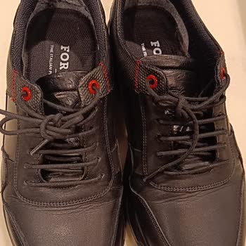 Deichmann'dan Alınan Ayakkabının 3 Günde İç Astarı Yırtıldı, Firma Kullanıcı Hatası Dedi