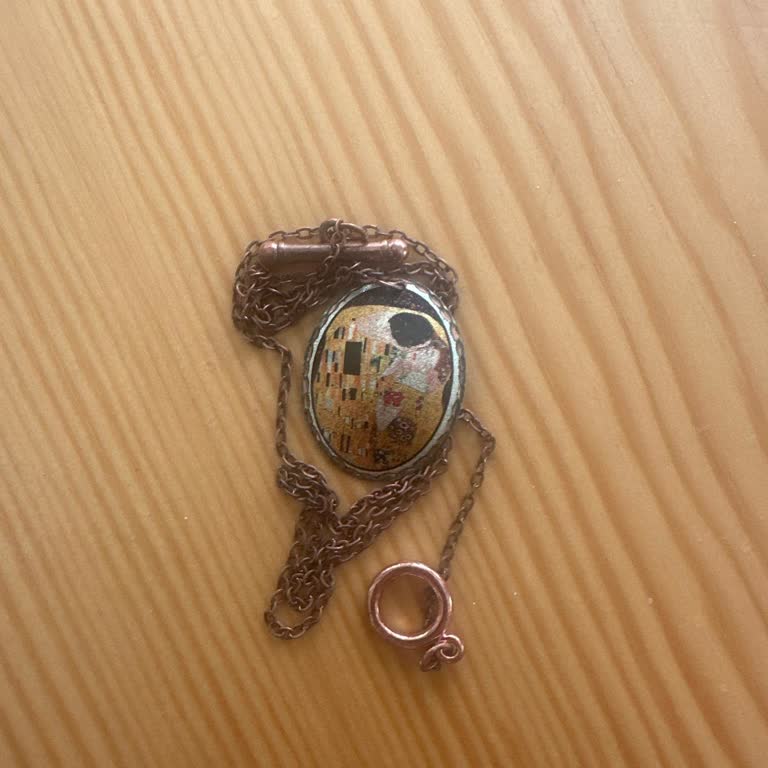 Aldığım Kolye Kalitesiz Çıktı, Gümüş Değil Ve Alerji Yaptı