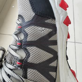 Garanti Sürecinde Enflasyona Yenilen Columbia Ayakkabı Hayal Kırıklığı