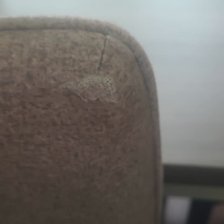 Defolu Sandalye İçin 3 Aydır Çözüm Sunulmuyor