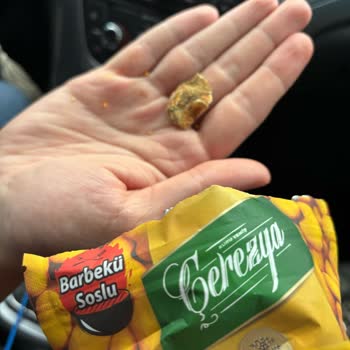 Aldığım Kaju Paketinden Yabancı Madde Çıktı, Kalite Kontrol Eksikliği Endişesi