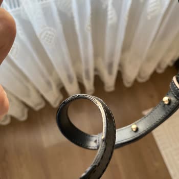 Vakko Ve İGS Arasında Çanta Tamiri Sorunu