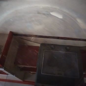 Arçelik Elektrikli Ocak Camında Kalıcı Lekeler Ve Kullanıcı Hatası İddiası