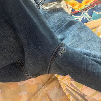 1450 Super High-Waist Skinny Jeans nach weniger als 1 Jahr gerissen