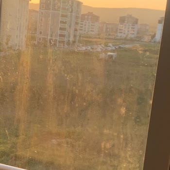 Albert Genau Cam Balkon Hayal Kırıklığı Ve Yüksek Değişim Ücretleri