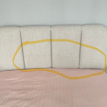 Yatak Odası Takımında Leke Ve İlgisiz Müşteri Hizmeti
