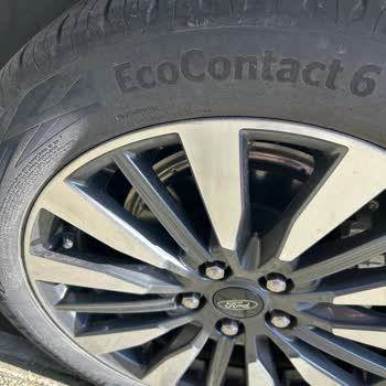 Garanti Kapsamındaki Continental Lastiğin Aniden Patlaması Ve Destek Alamama Sorunu