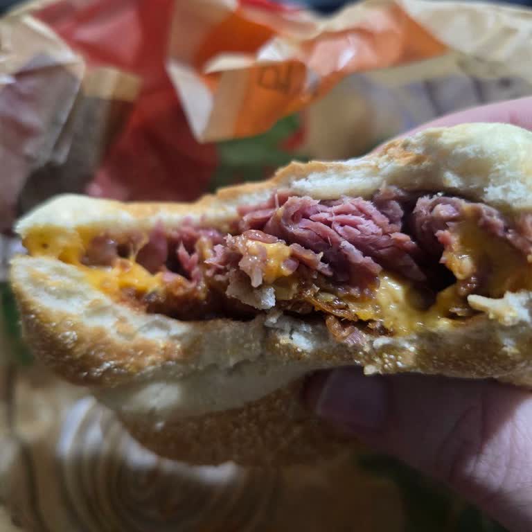 Burger King Hamburgerde Köfte Olmadan Paket Teslimatı