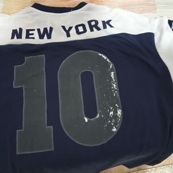 İlk Yıkamada Baskısı Çıkan T-shirt Mağduriyeti