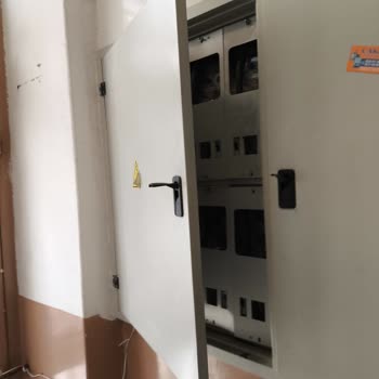 Elektrik Kesintisi Ve Abonelik İşlemlerindeki Sorumsuzluk Mağduriyeti
