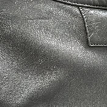 Aldığım Derimod Ürünü Sürekli Kusma Yapıyor, Firma Çözüm Sunmuyor