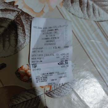 Pastadan Cam Parçası Çıktı, Annem Yaralandı!