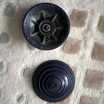 Dyson Gen5 Detect Halı Başlığı Parçası Kırıldı Müşteri Hizmetleri İlgisiz