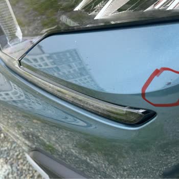 Araç Tesliminde Asit Yanığı Ve Lekelerle Karşılaşılması