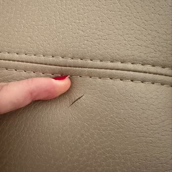 Yüksek Fiyatlı Mobilyada Kalite Hayal Kırıklığı Ve İlgisiz Müşteri Hizmeti