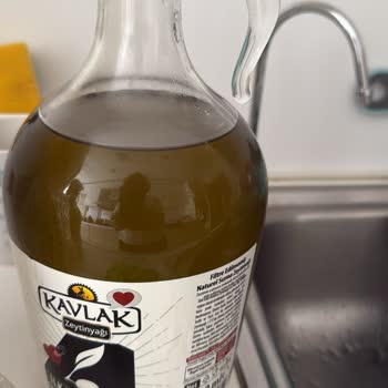 Kırık Zeytinyağı Şişesi Ve İlgisiz Müşteri Hizmetleri