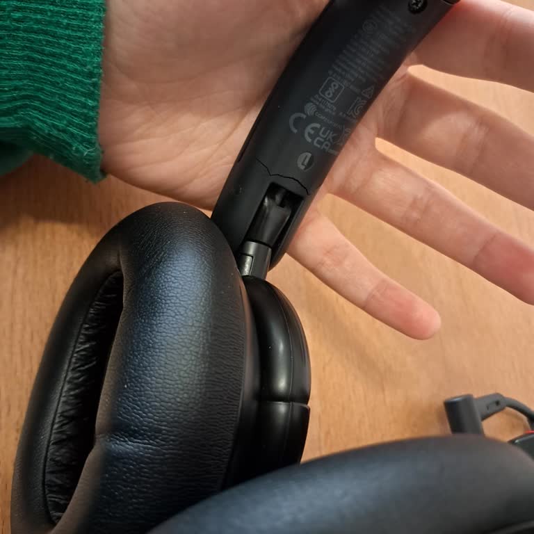 Auriculares Anker Soundcore Q30, solicito menor tarifa de cambio por rotura