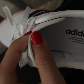 Sipariş Verdiğim Ayakkabılar Beklentimi Karşılamadı, İade Kabul Edilmedi