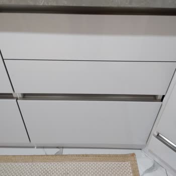 Mutfak Dolabı Çekmece Rayı Parçası Bulunamıyor