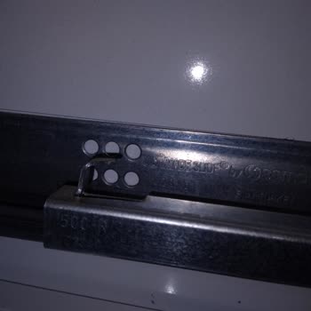 Mutfak Dolabı Çekmece Rayı Parçası Bulunamıyor